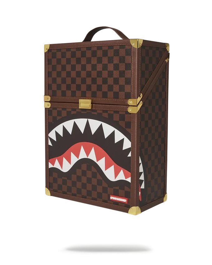 MOCHILA CHATURANGA SHARK 1900