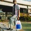 Mochila con diseño artístico de Keith Haring «Big Blue Purse»