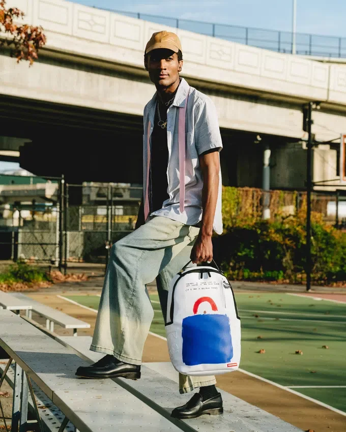 Mochila con diseño artístico de Keith Haring «Big Blue Purse»