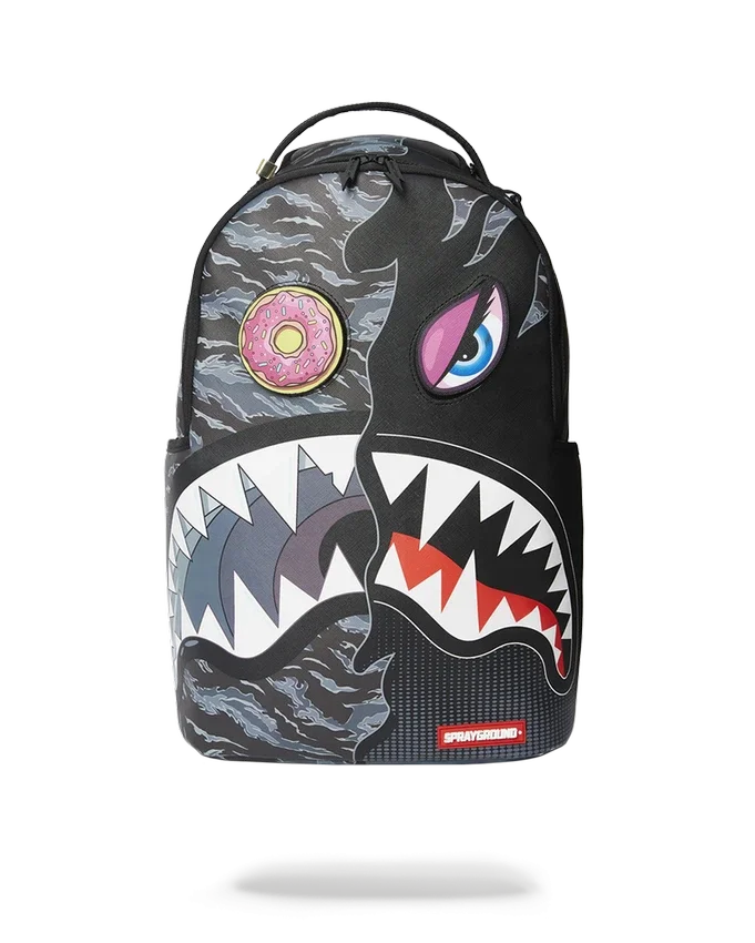 MOCHILA DAZED AND SHARK (DLXV)
