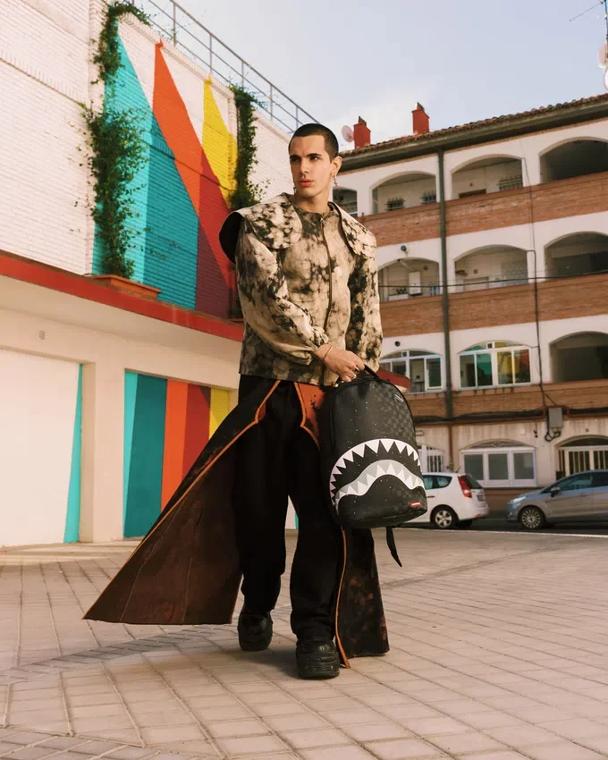 Mochila «DEEPSPACE SIDE DRIP»