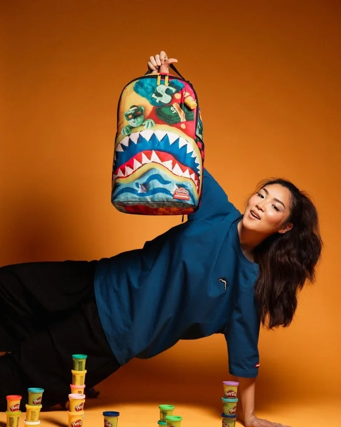 Mochila DLXSR «HECHA DE PLAY-DOH DE VERDAD»