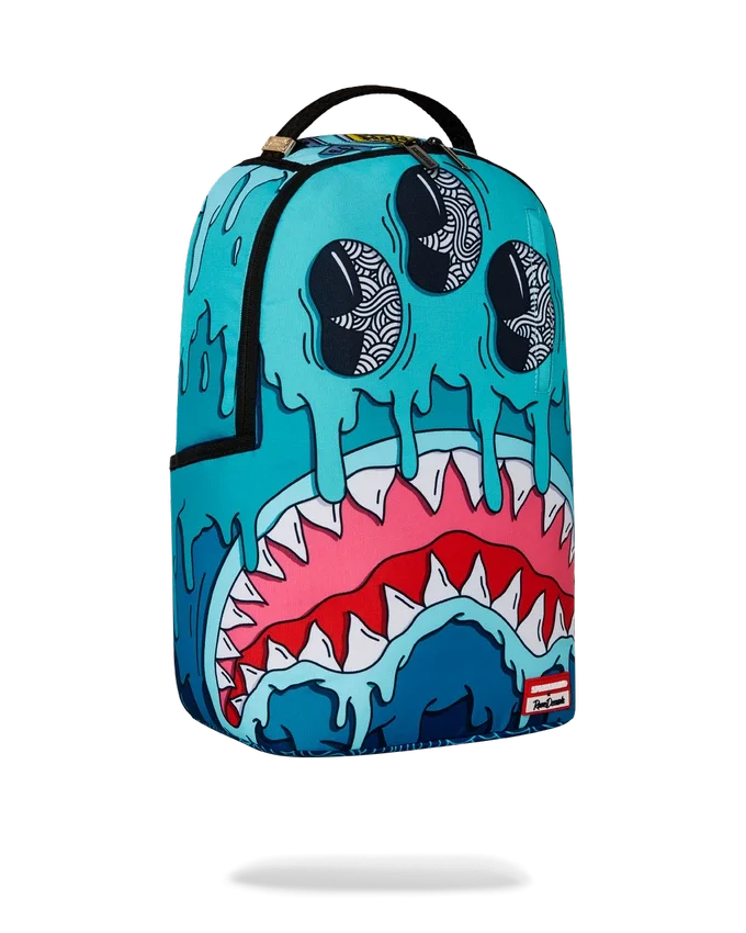 Mochila «Dripps Sharks» de la colaboración con el artista Jorge Rodríguez