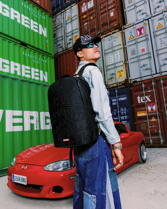 Mochila FUTURE FOAM 3D-SHRK