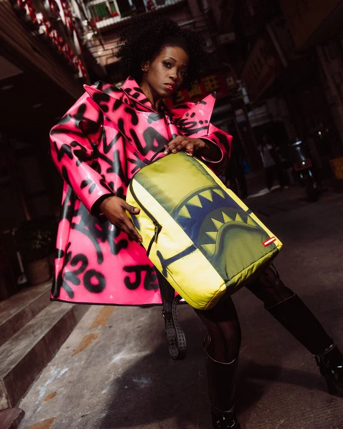 Mochila «HAPPY OR NAH»