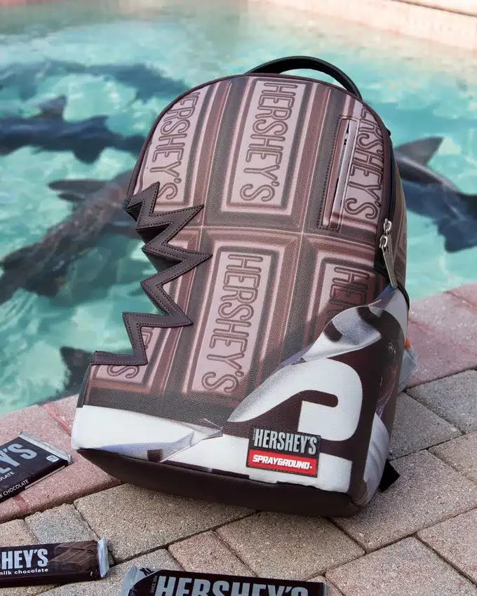 Mochila HERSHEY’S Shark Bite