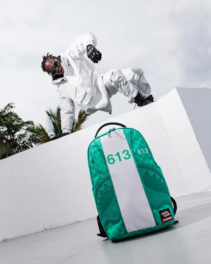 Mochila Jumpsuit de la colaboración con «SQUID GAME»