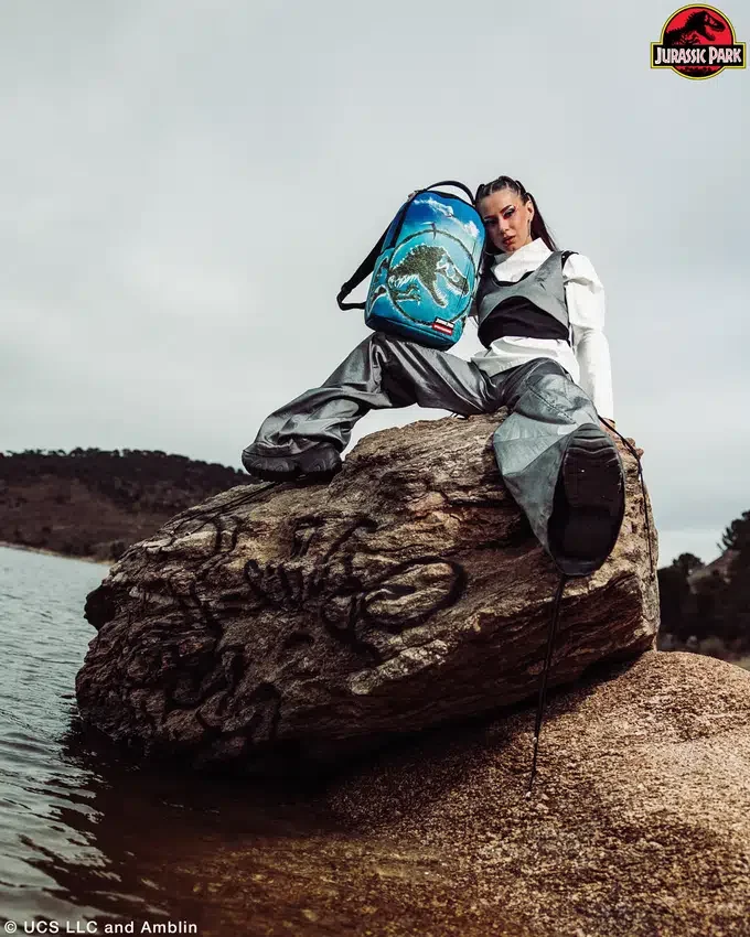 Mochila «JURASSIC ISLAND» (DLXV)