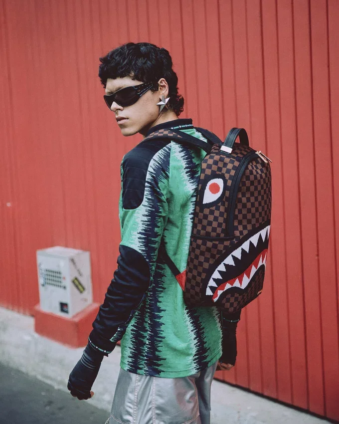MOCHILA KYOTOKNIT SHARKS IN PARIS DLX