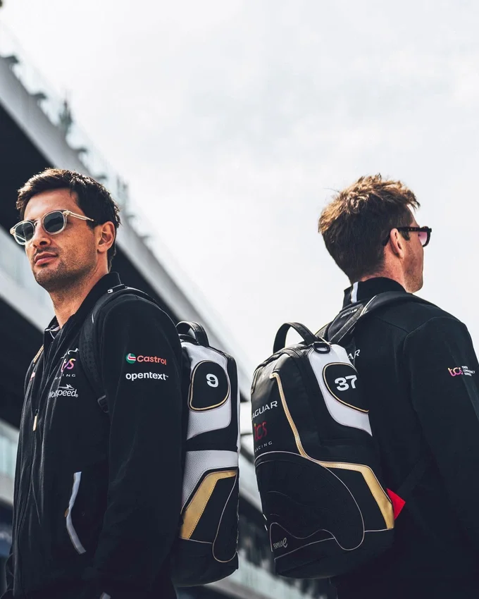 Mochila LED «FORMULA-E JAGUAR»