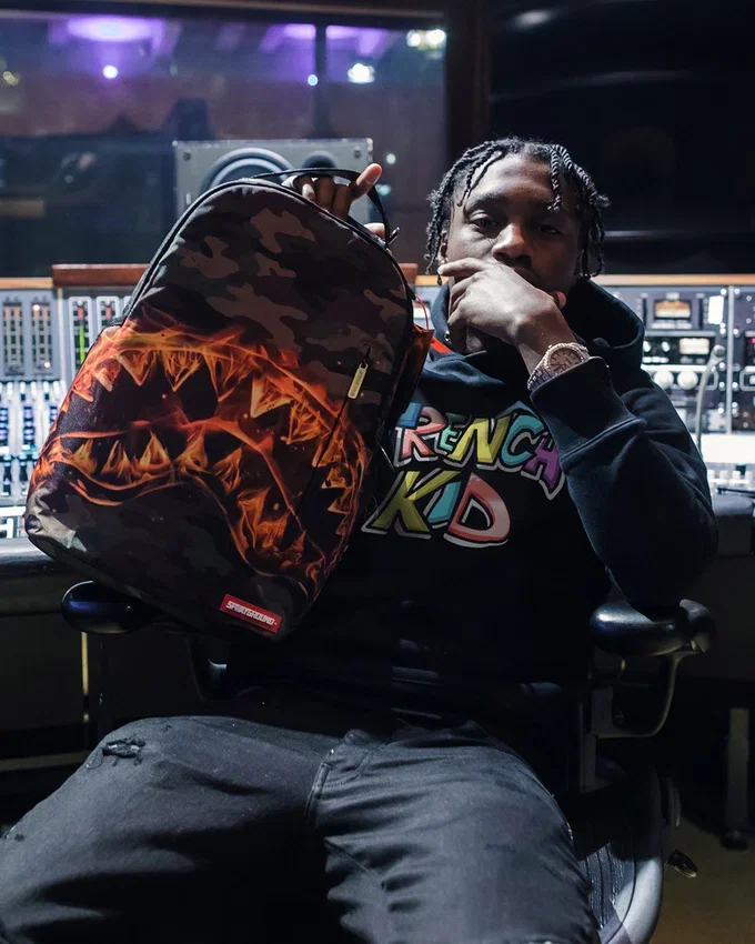MOCHILA LIL TJAY BURNER SHARK DLX