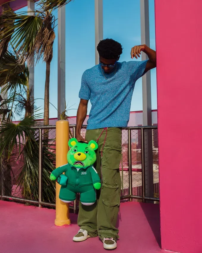 Mochila MONEYBEAR «CONTESTANT» de la colaboración con «SQUID GAME»