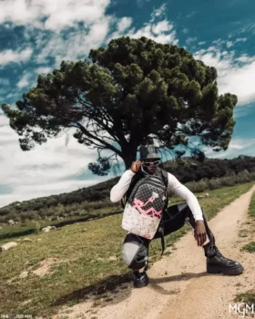 Mochila «ONE IN A MILLION» DE LA PANTERA ROSA (DLXV)