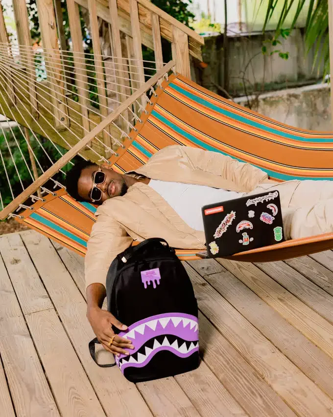 MOCHILA SHARK CENTRAL PASSPORT (MORADA)