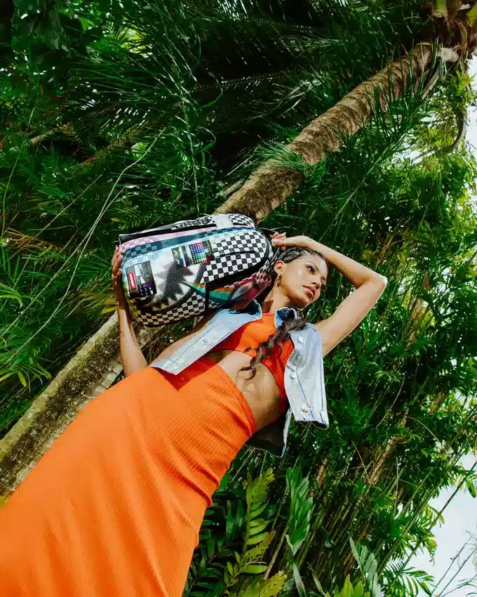 MOCHILA SHARK PARADOX DLXSV