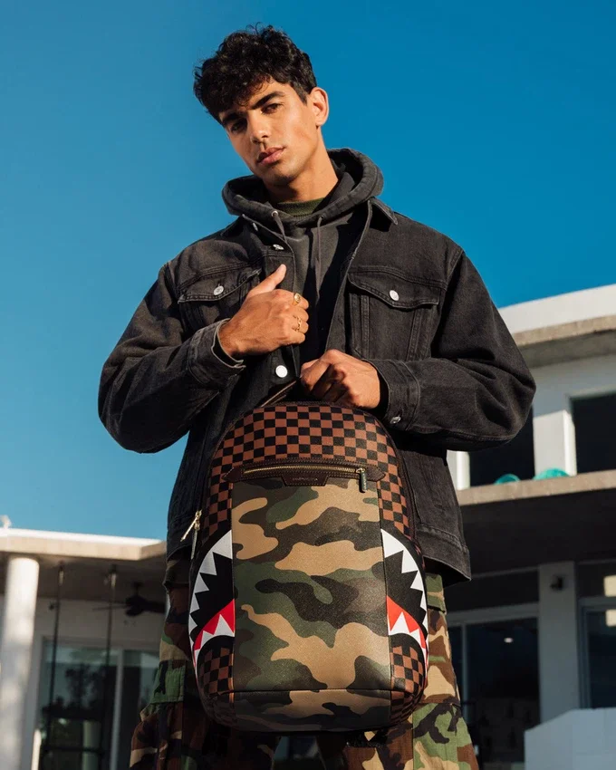 Mochila «Sharks in Paris» con bolsillo exterior con cremallera dorada (DLXV)