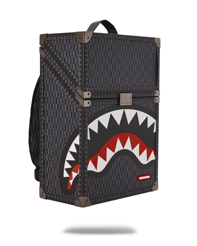 MOCHILA SPRAYGATTI REVV CHATURANGA SHARK 1900