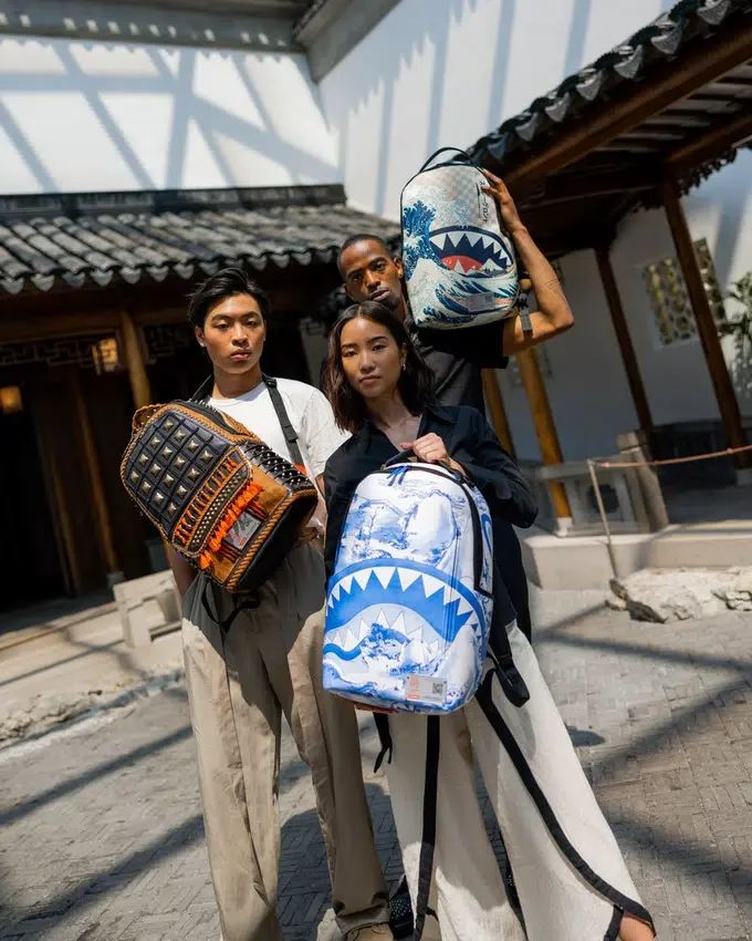 Mochila «THE MET CHINESE LANDSCAPE»