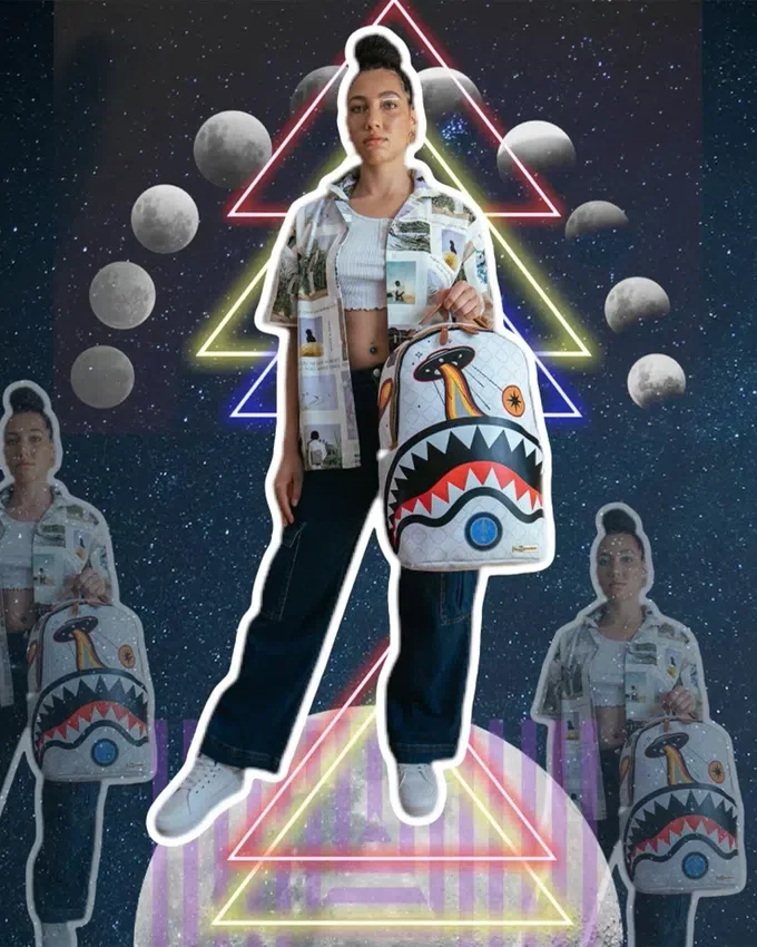 Mochila UFO OUTTA THIS WORLD (DLXV)