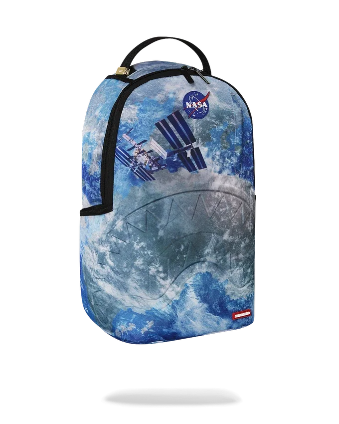 Mochilas de la Estación Espacial Internacional en colaboración con la NASA