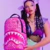Mochilas «OUT THINK THE COMPETITION»