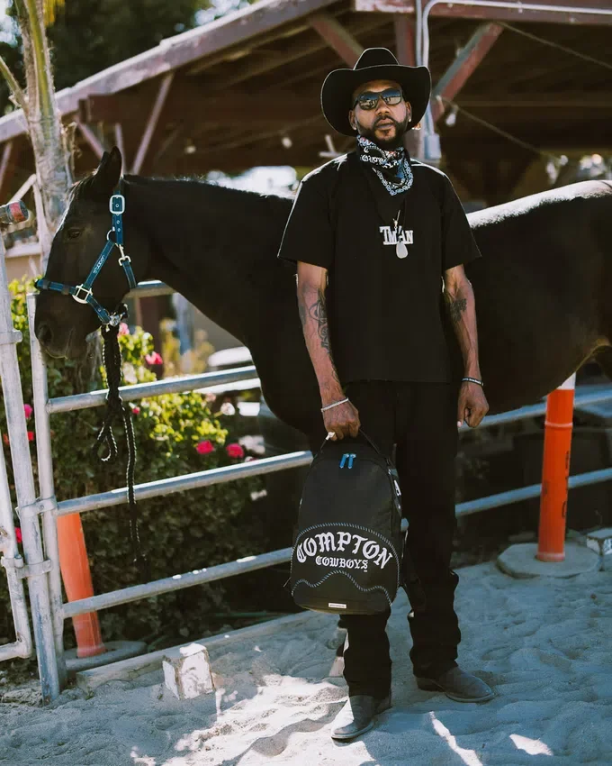 Mochilas «WELCOME TO MY CITY» DE COMPTON COWBOYS