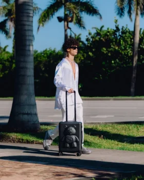 MONEYBEAR MOGUL EQUIPAJE DE MANO DE CARCASA RÍGIDA (NEGRO)