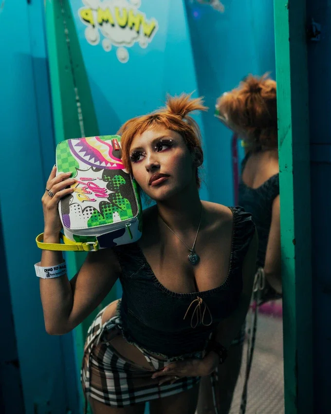 NEVE DE NECESERES «DREAMY TECHNICOLOR»