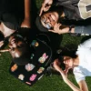 STUCK ON YA - Mochila con parches de Velcro