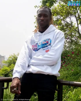 SUDADERA CON CAPUCHA MIAMI VICE (BLANCA)