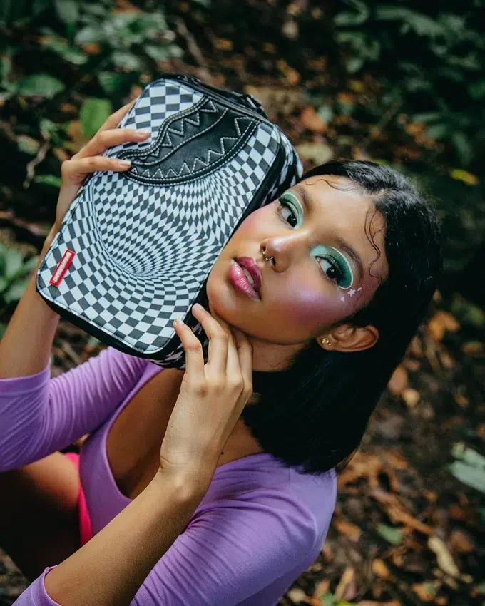 TRIPPY NECESER, TAMBIÉN CONOCIDO COMO BOLSAS PARA DINERO
