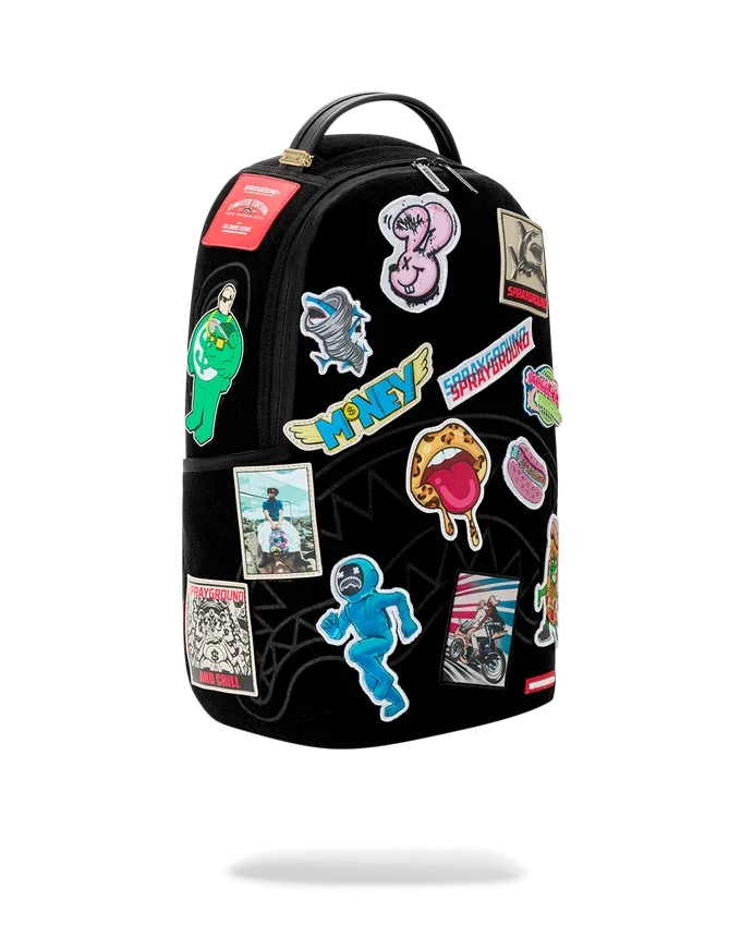 UN MONTÓN DE PARCHES DE VELCRO PARA PERSONALIZAR TUS MOCHILAS